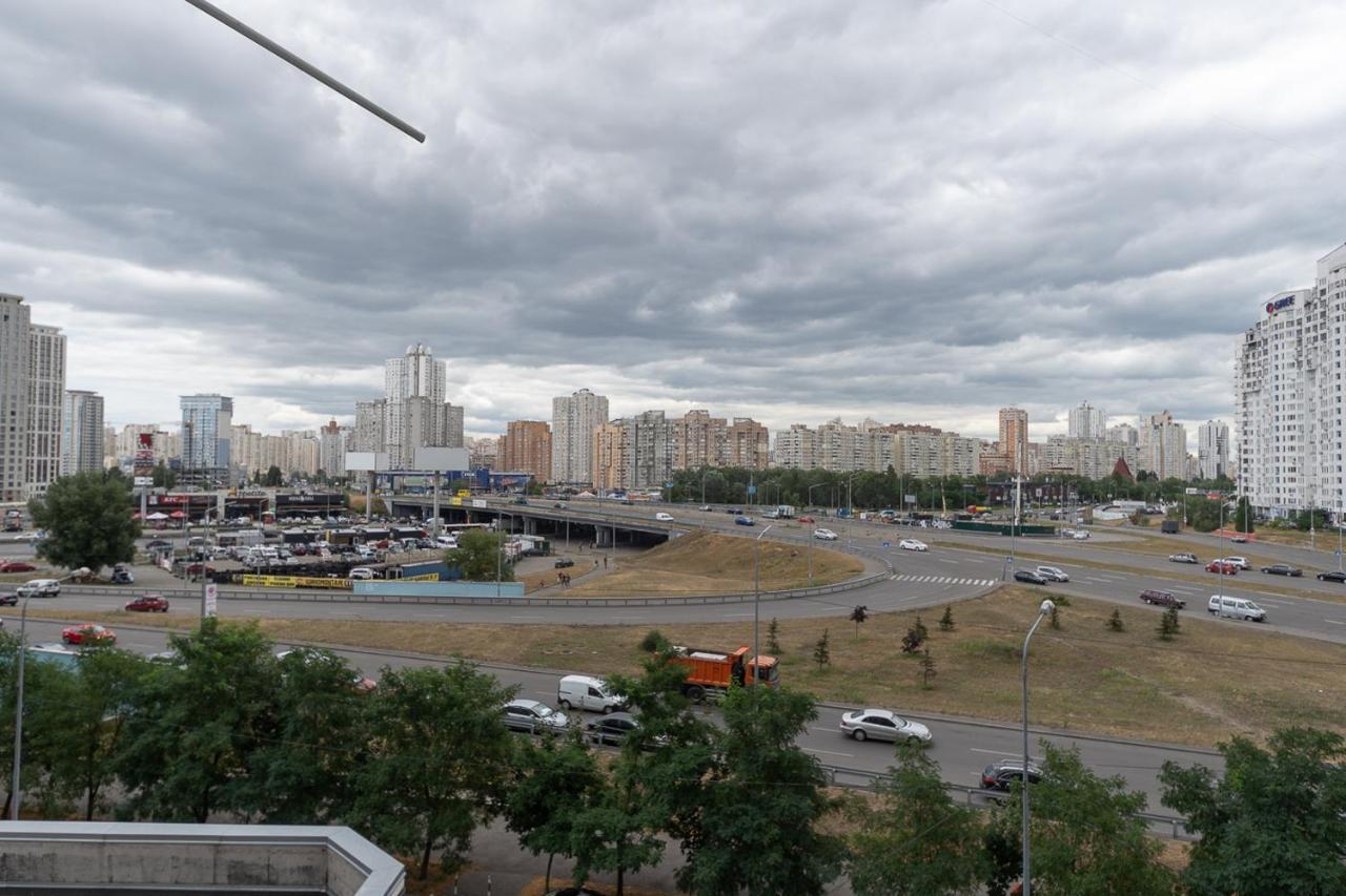 Новая Квартира На Метро Осокорки, Позняки Kiev Eksteriør bilde